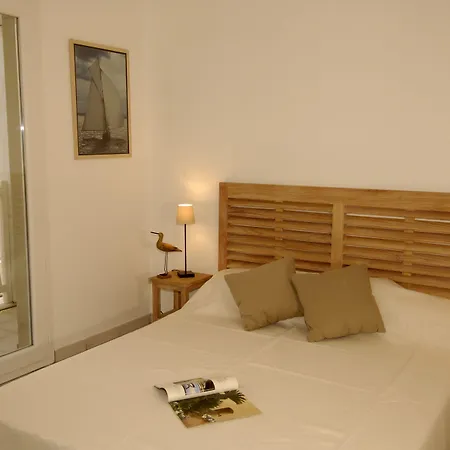 Ξενοδοχείο με διαμερίσματα Lagrange - D'este Αρασόν