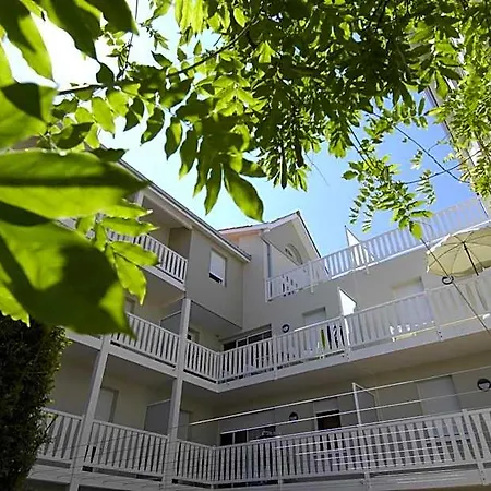 Lagrange - D'este Appart hôtel 3*