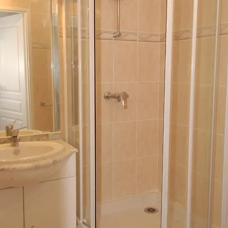 Hotel apartamentowy Lagrange - D'este 3*