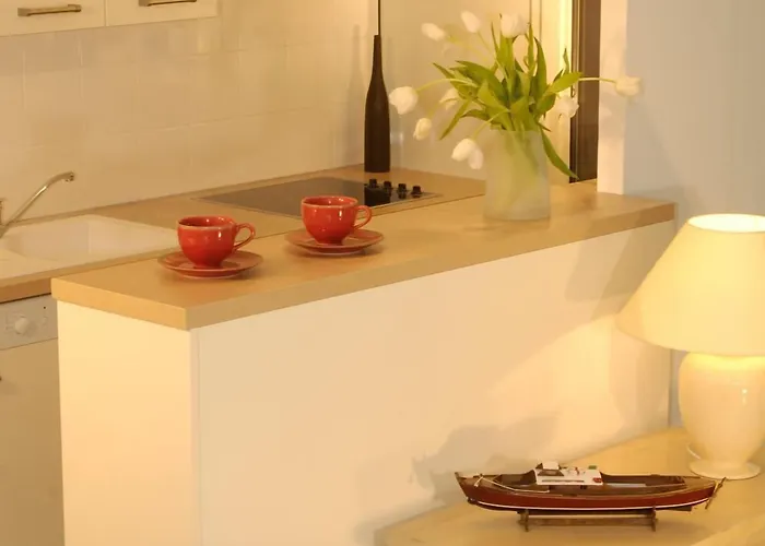 Lagrange - D'este Lägenhetshotell Arcachon